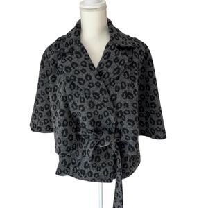 A. BYER Grey Black Leopard Print Cape Coat Jacket Size Medium